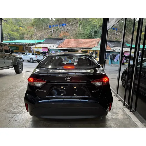 Toyota Levin 2026 Negro Caracas