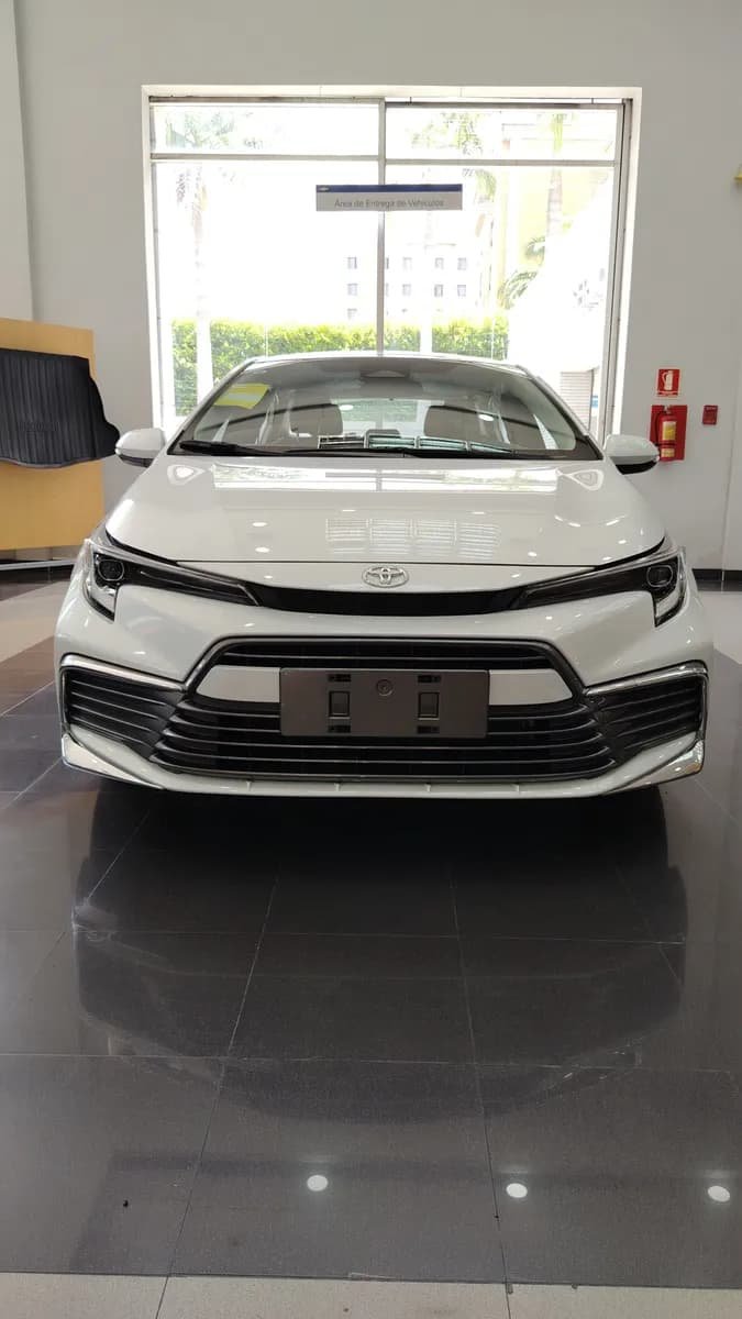Toyota Levin GT 2.0 2024 Blanco