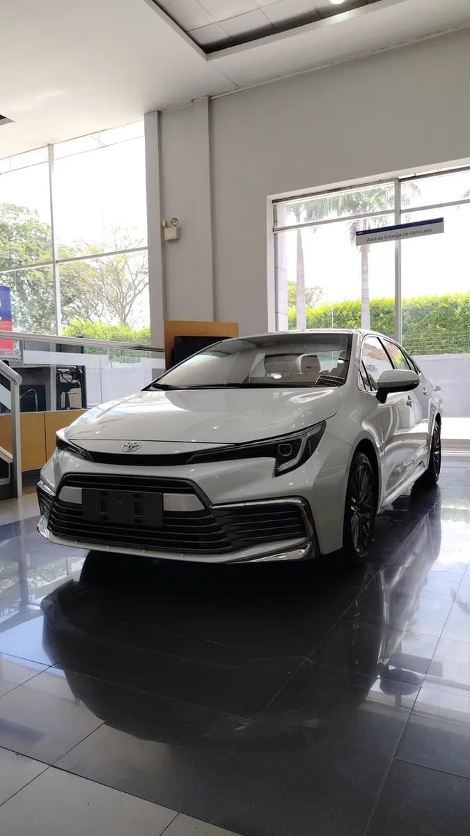 Toyota Levin GT 2.0 2024 Blanco