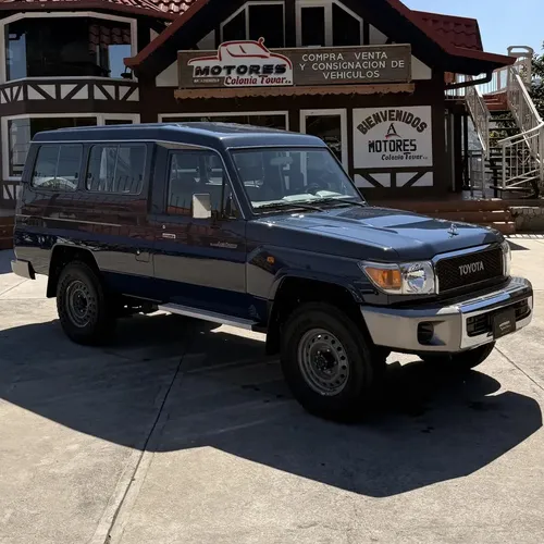 Toyota Long van 2022 Azul
