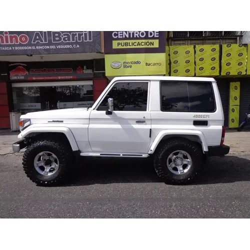 Toyota Land Cruiser Macho 2000 Blanco Barquisimeto