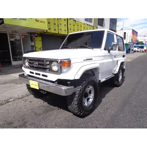 Toyota Land Cruiser Macho 2000 Blanco Barquisimeto