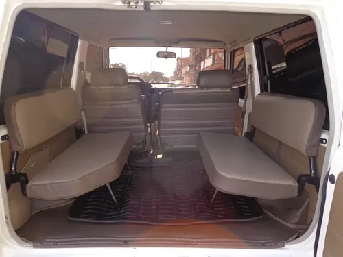 Toyota Land Cruiser Macho 2000 Blanco Barquisimeto