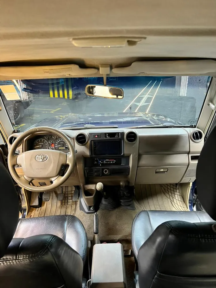 Toyota Land Cruiser 76 Machito LX 2013 Azul Caracas