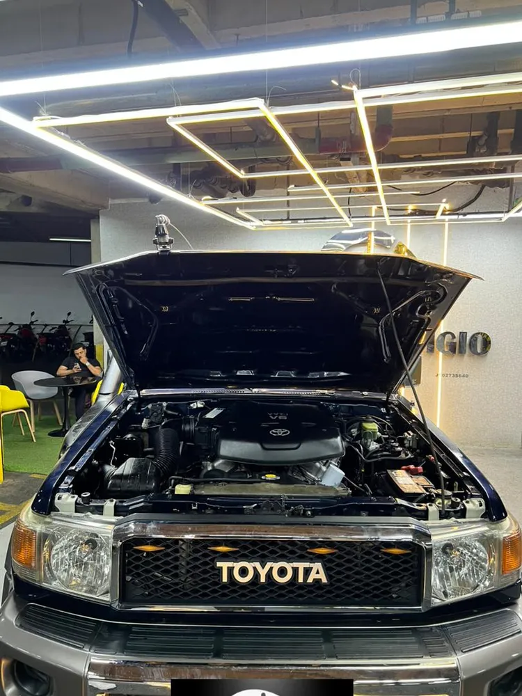 Toyota Land Cruiser 76 Machito LX 2013 Azul Caracas