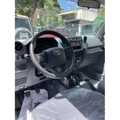 Toyota Land Cruiser 78 2025 Blanco Caracas