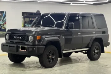 Toyota Machito Serie 76