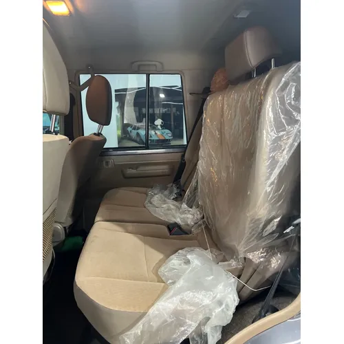 Toyota Land Cruiser 76 Machito LX 2024 Gris Ciudad Guayana