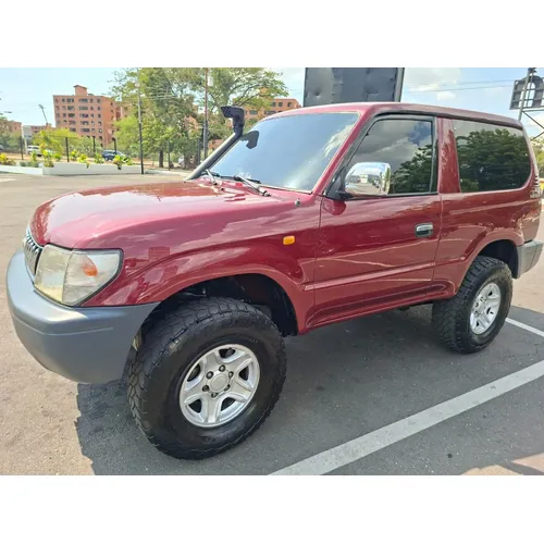 Toyota Land Cruiser Prado Merú 2007 Rojo Caracas