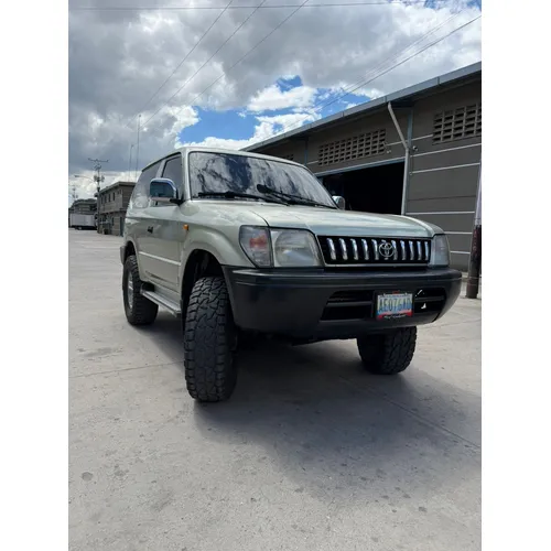Toyota Meru 2007 Plateado Maracay