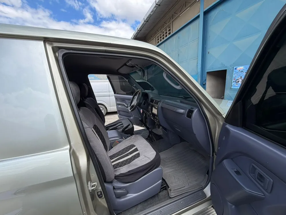 Toyota Meru 2007 Plateado Maracay