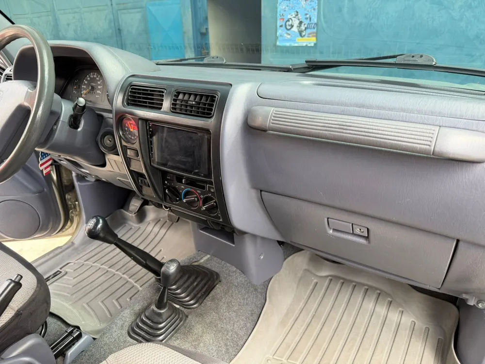 Toyota Meru 2007 Plateado Maracay