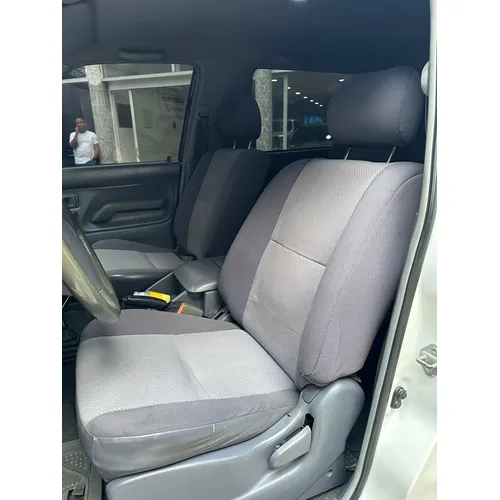 Toyota Land Cruiser Prado Merú 2006 Blanco Caracas