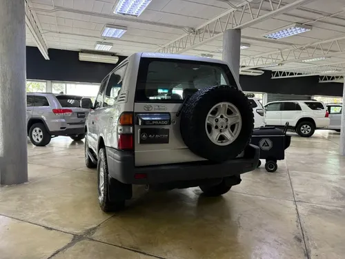 Toyota Land Cruiser Prado Merú 2006 Plateado Valencia