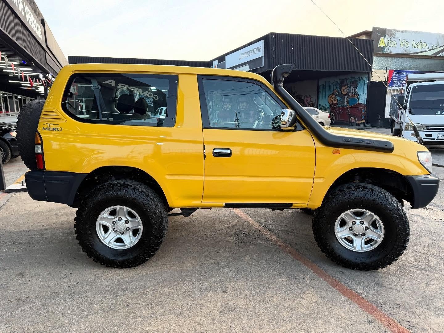 Toyota Meru 2006 Amarillo Cumaná