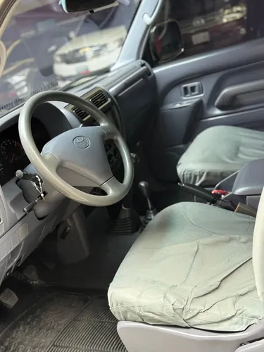 Toyota Land Cruiser Prado Merú 2006 Blanco Caracas