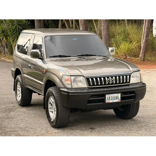 Toyota Meru 2007 Gris Caracas