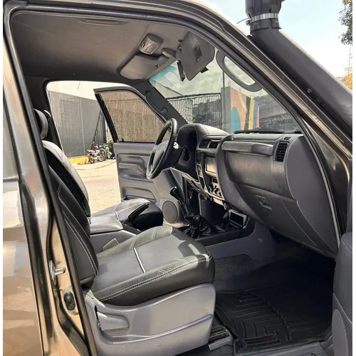 Toyota Meru 2007 Gris Caracas