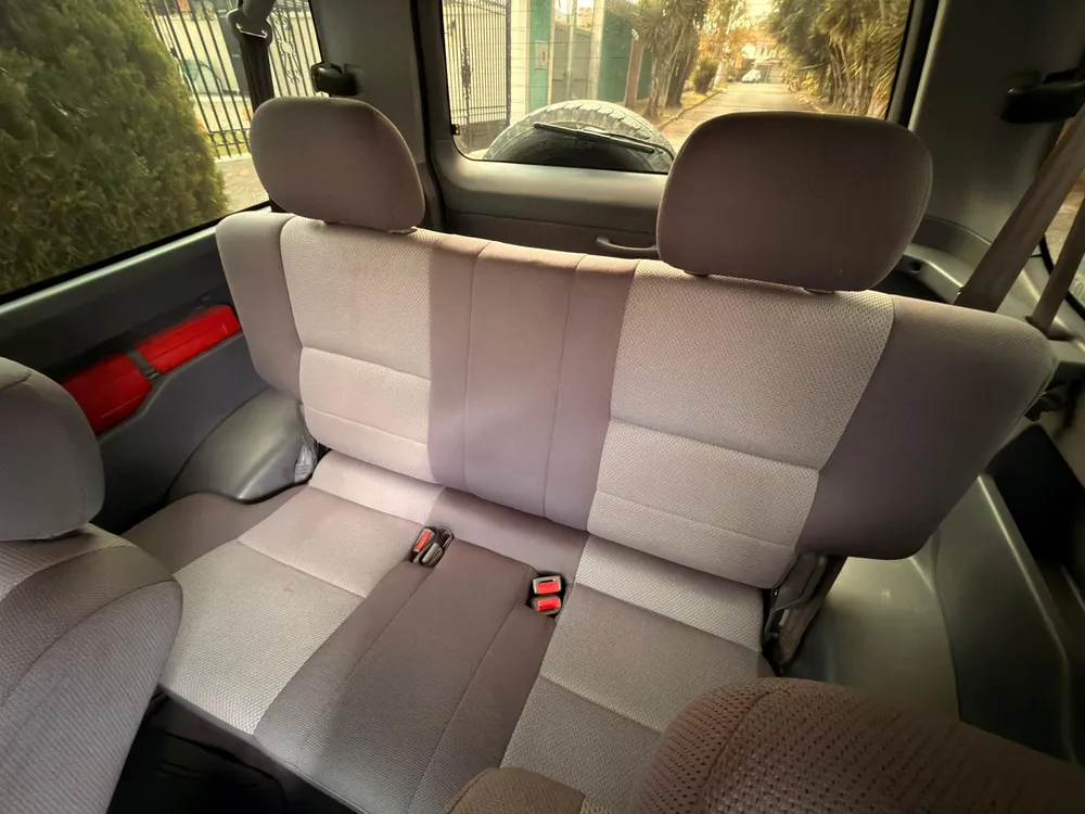 Toyota Meru 2007 Gris Caracas