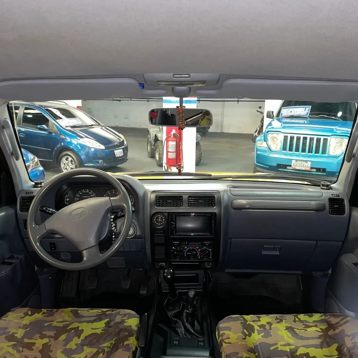 Toyota Meru 2007 Amarillo