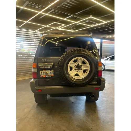 Toyota Land Cruiser Prado Merú 2008 Gris Caracas