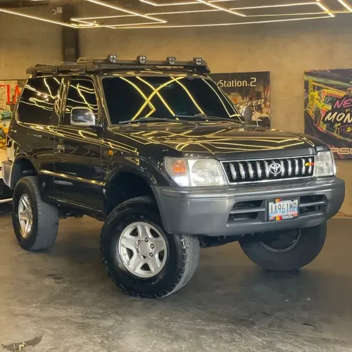 Toyota Land Cruiser Prado Merú 2008 Gris Caracas