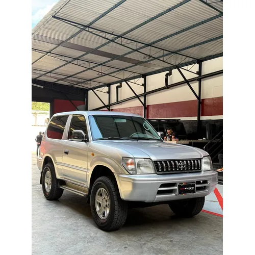 Toyota Land Cruiser Prado Merú 2008 Plateado Caracas