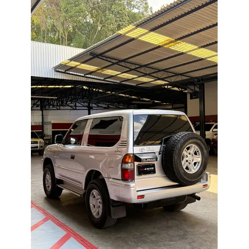 Toyota Land Cruiser Prado Merú 2008 Plateado Caracas