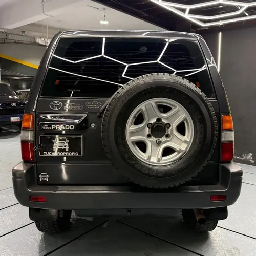 Toyota Land Cruiser Prado Merú 2009 Gris Caracas