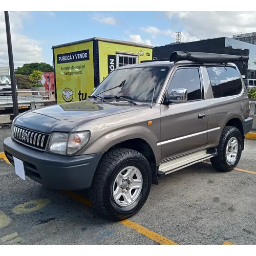 Toyota Land Cruiser Prado Merú 2007 Gris Caracas