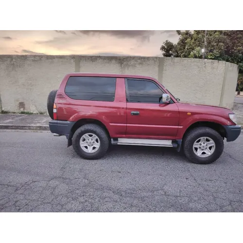 Toyota Land Cruiser Prado Merú 2008 Rojo Caracas
