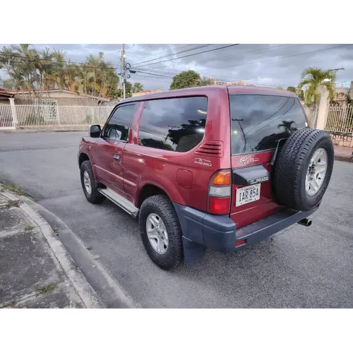 Toyota Land Cruiser Prado Merú 2008 Rojo Caracas