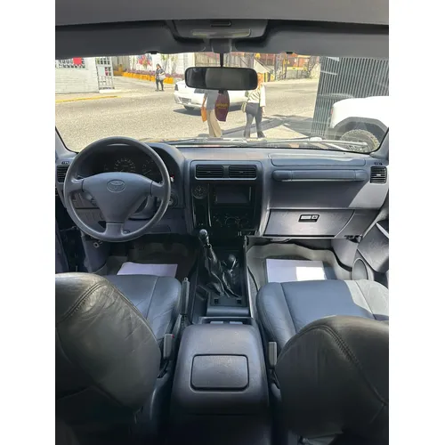 Toyota Meru 2006 Azul Caracas