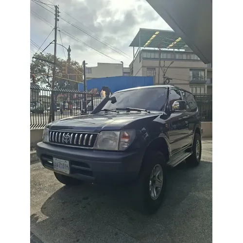 Toyota Land Cruiser Prado Merú 2009 Gris Caracas