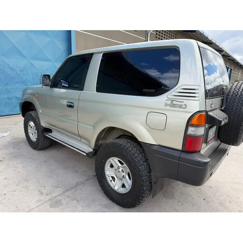 Toyota Meru 2007 Plateado Maracay