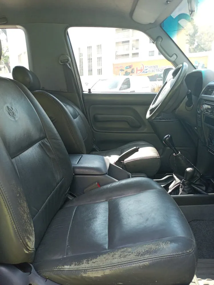 Toyota Meru 2008 Gris Maracay