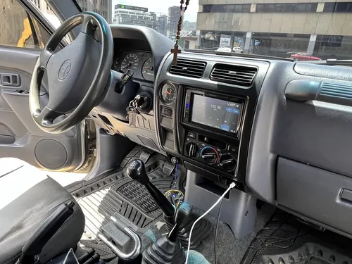 Toyota Land Cruiser Prado Merú 2005 Plateado Caracas