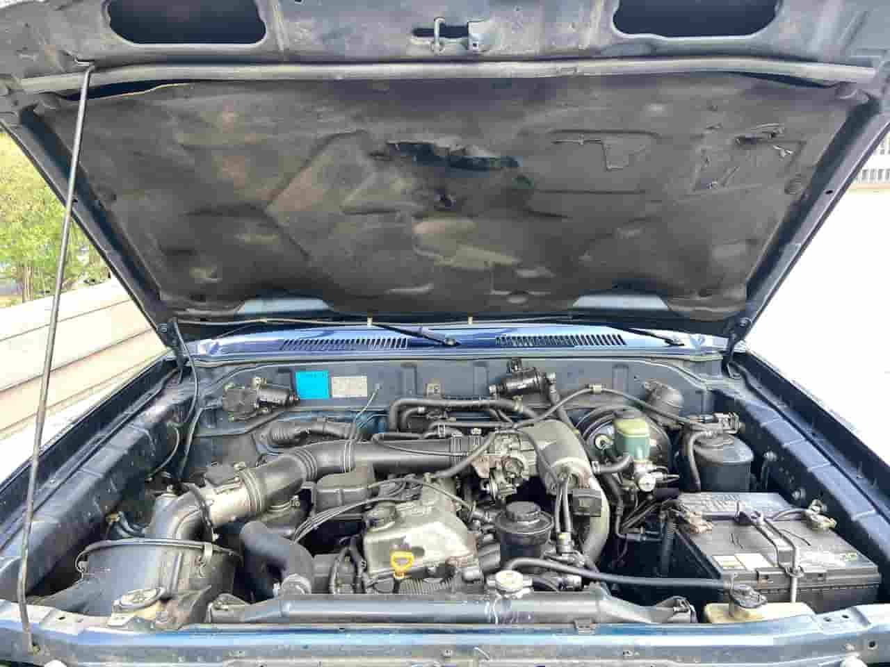 Toyota Meru Año 2007 Azul