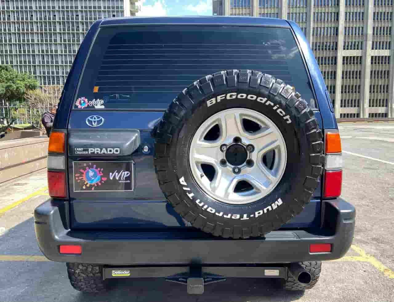 Toyota Meru Año 2007 Azul