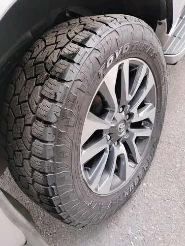 Toyota Land Cruiser Prado 2022 Plateado Girardot