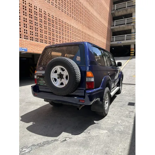 Toyota Land Cruiser Prado 2005 Azul Caracas