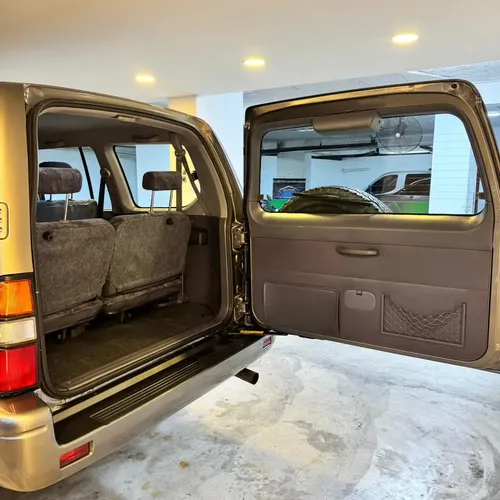 Toyota Prado 2005 Gris Caracas