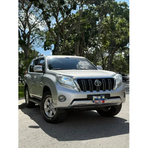 Toyota Land Cruiser Prado EX.R 2014 Plateado Caracas