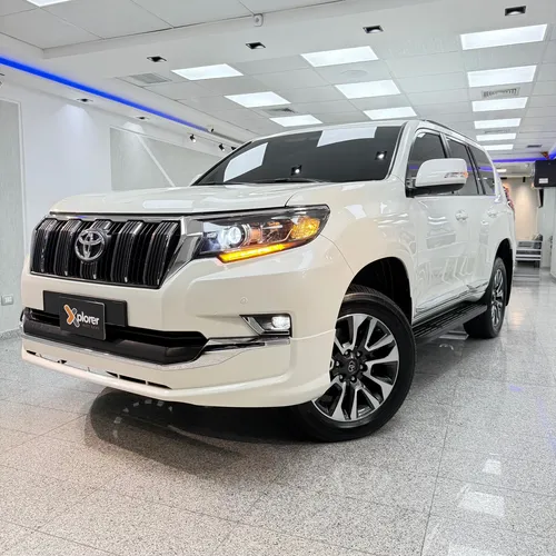 Toyota Land Cruiser Prado 2023 Blanco Caracas