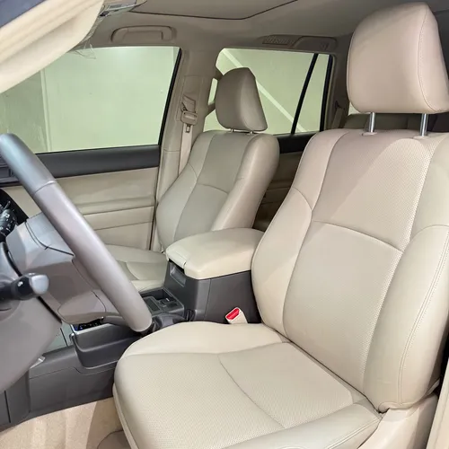 Toyota Land Cruiser Prado 2023 Blanco Caracas