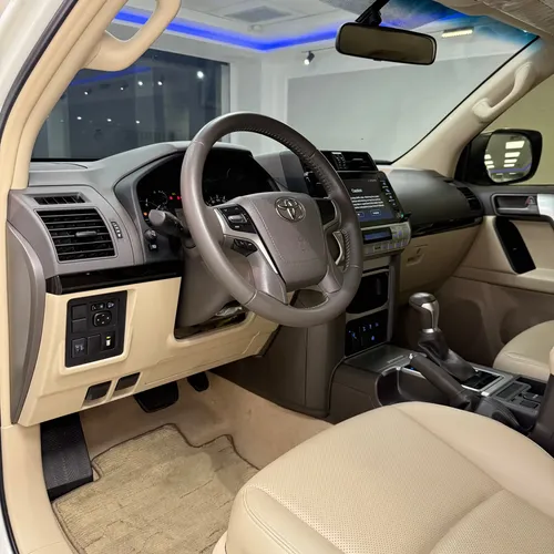 Toyota Land Cruiser Prado 2023 Blanco Caracas