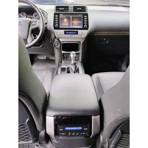Toyota Land Cruiser Prado 2022 Plateado Girardot