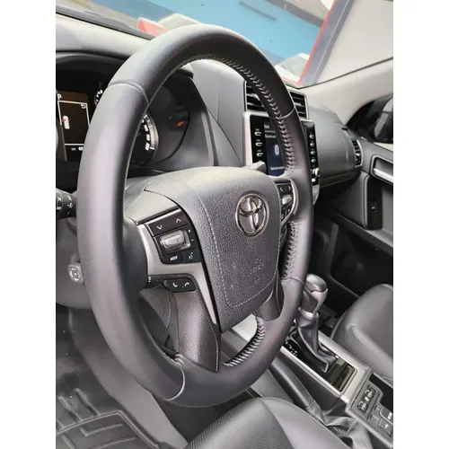 Toyota Land Cruiser Prado 2022 Plateado Girardot