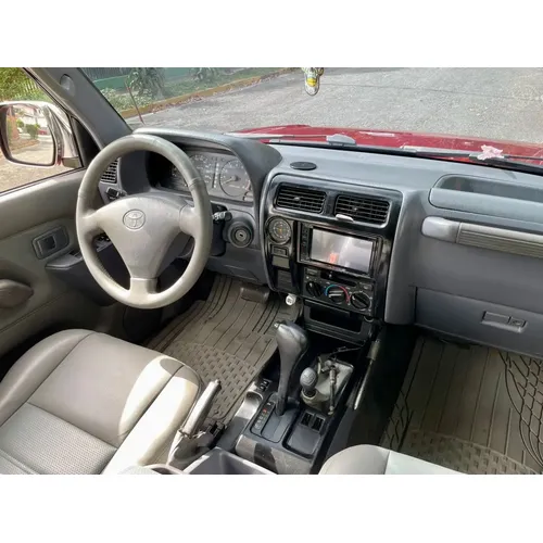 Toyota Land Cruiser Prado Merú 2002 Rojo Caracas