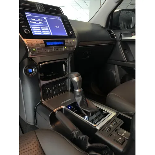Toyota Land Cruiser Prado VX 2023 Gris Girardot